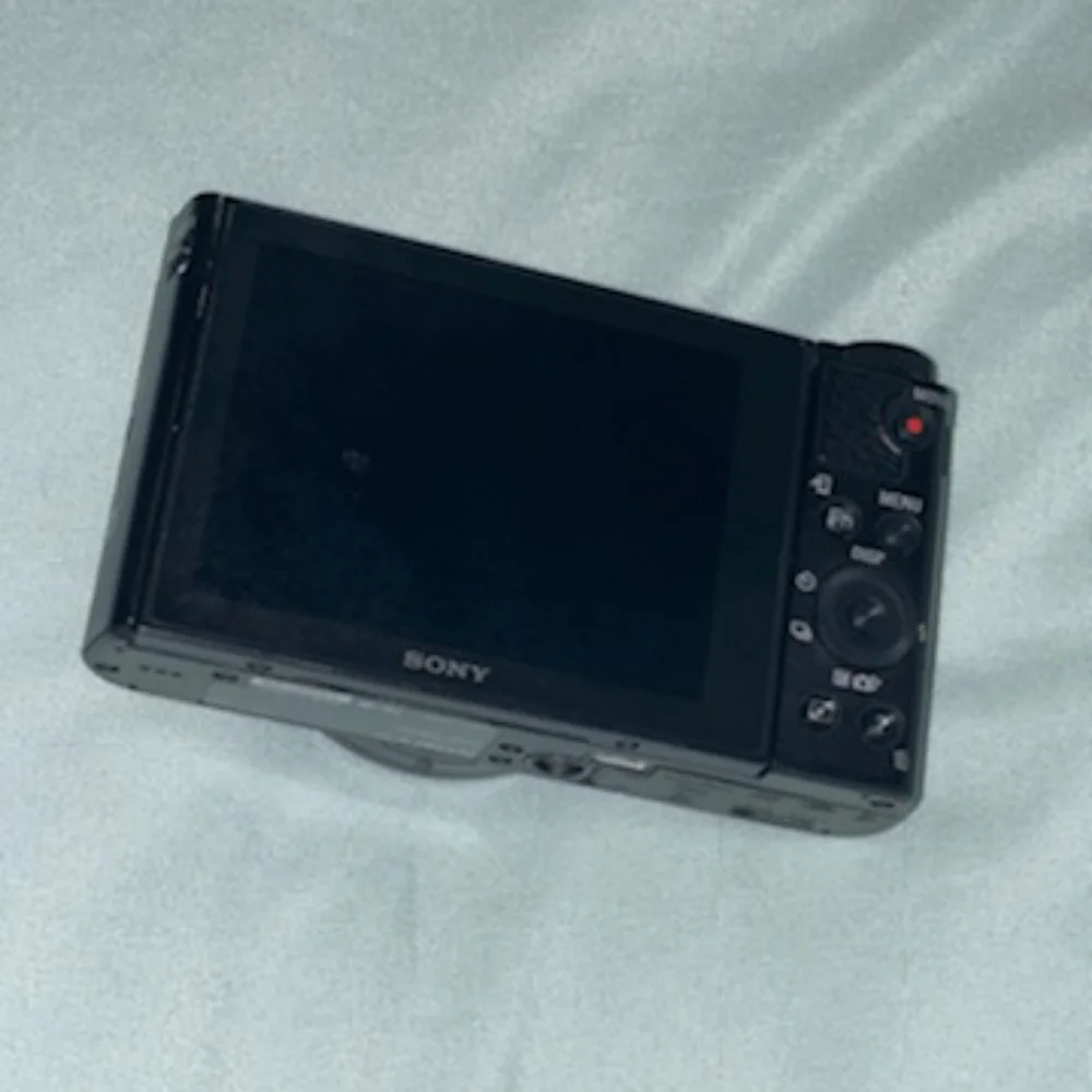 Camera - Picture 1 of 6